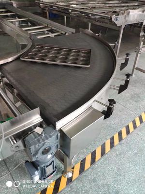 Modular Belt 90 Degrees Curved Conveyor Baking Pan Handling Equipment